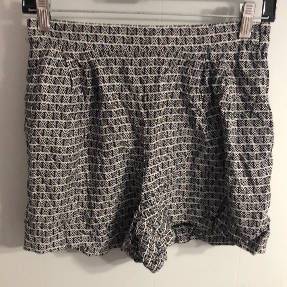 H and M shorts